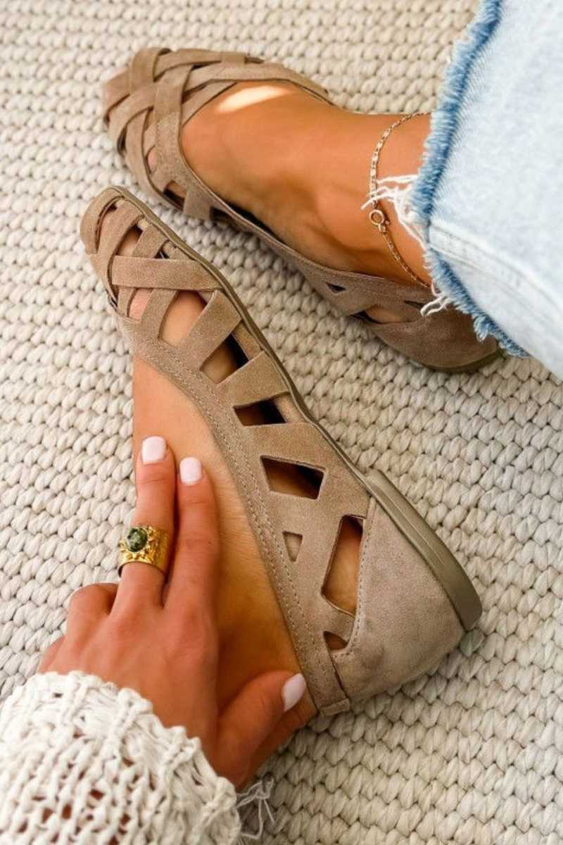 Deira | Sandalias Planas de Tejido Entrecruzado y Punta Abierta