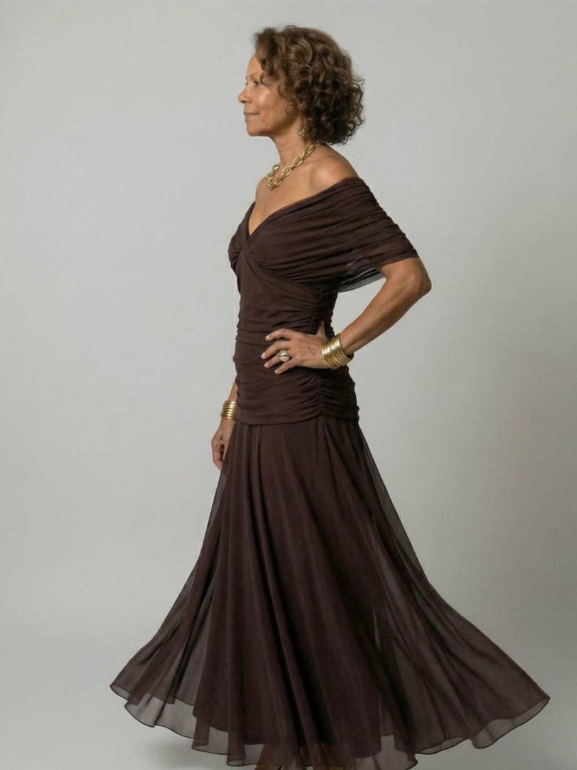 Calena | Vestido Midi Off-Shoulder con Escote Drapeado
