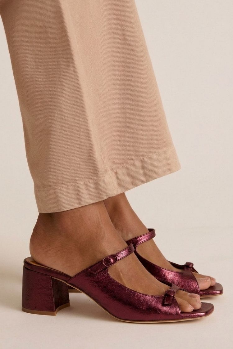 Sonsoles | Tacones Gruesos con Tira Trasera y Puntera en Bloques