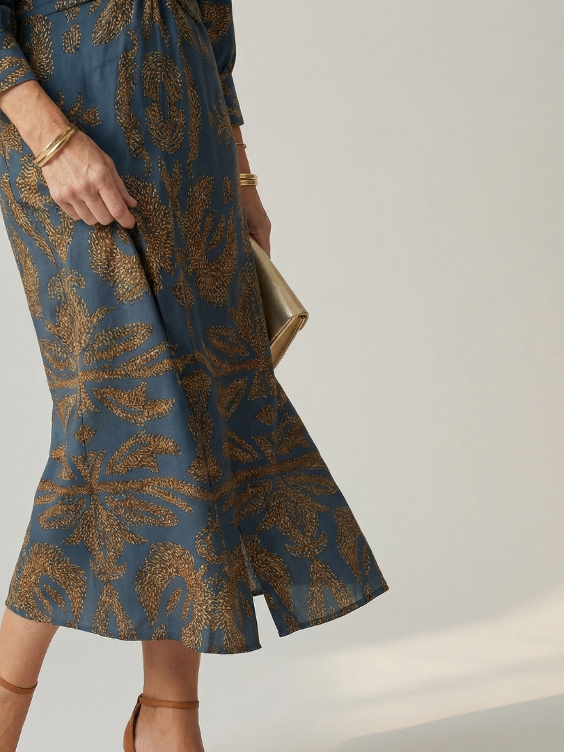 Luna | Vestido Midi Cruzado de Manga Larga con Estampado Natural