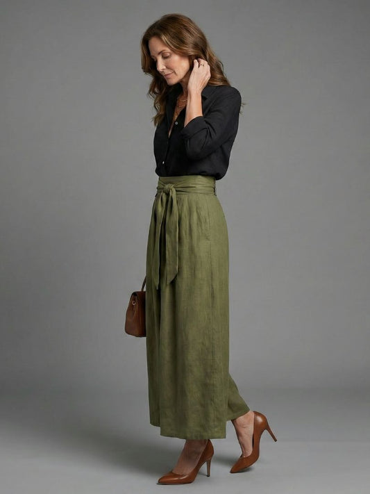 Vera | Conjunto Blusa Negra y Falda Midi Verde Oliva